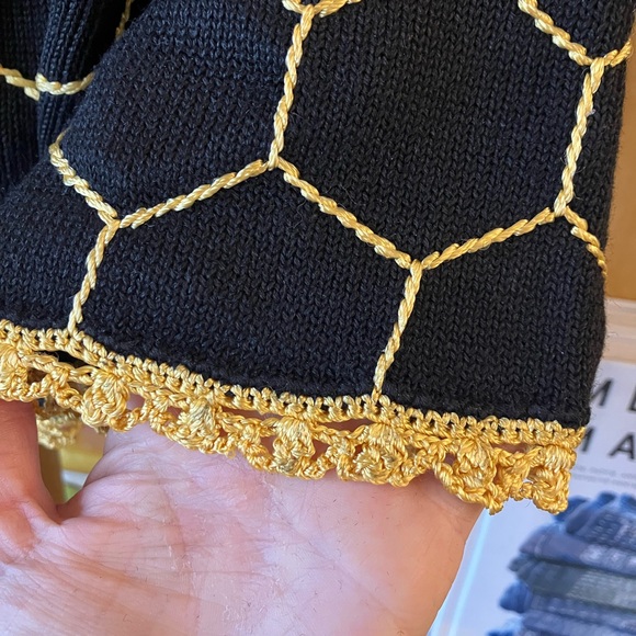 Michael Simon Beehive Sweater Like New 1999 - Picture 4 of 6